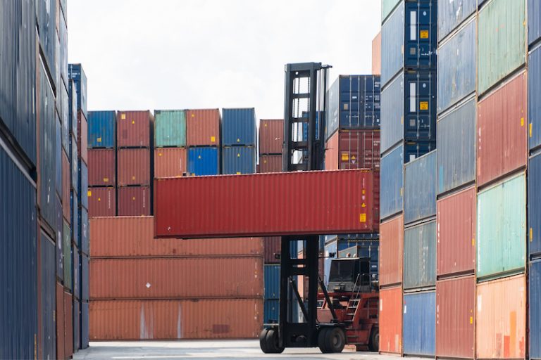 Container Transload What Defines Drayage vs Transloading?
