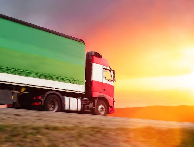 Short Haul vs. Long Haul Trucking